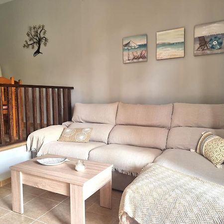 Bajo Con Una Terraza Espectacular Al Lado De La Playa Y Con Acceso Directo A La Piscina! Los Amarguillos Ngoại thất bức ảnh